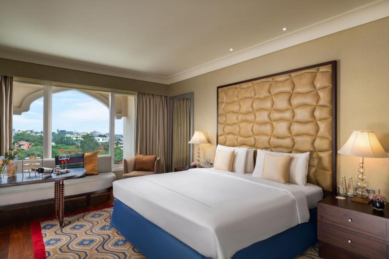 Taj Krishna Hotel Hyderabad Luaran gambar Deluxe Room